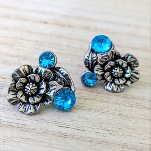 Silver Flower Earrings with Turquoise